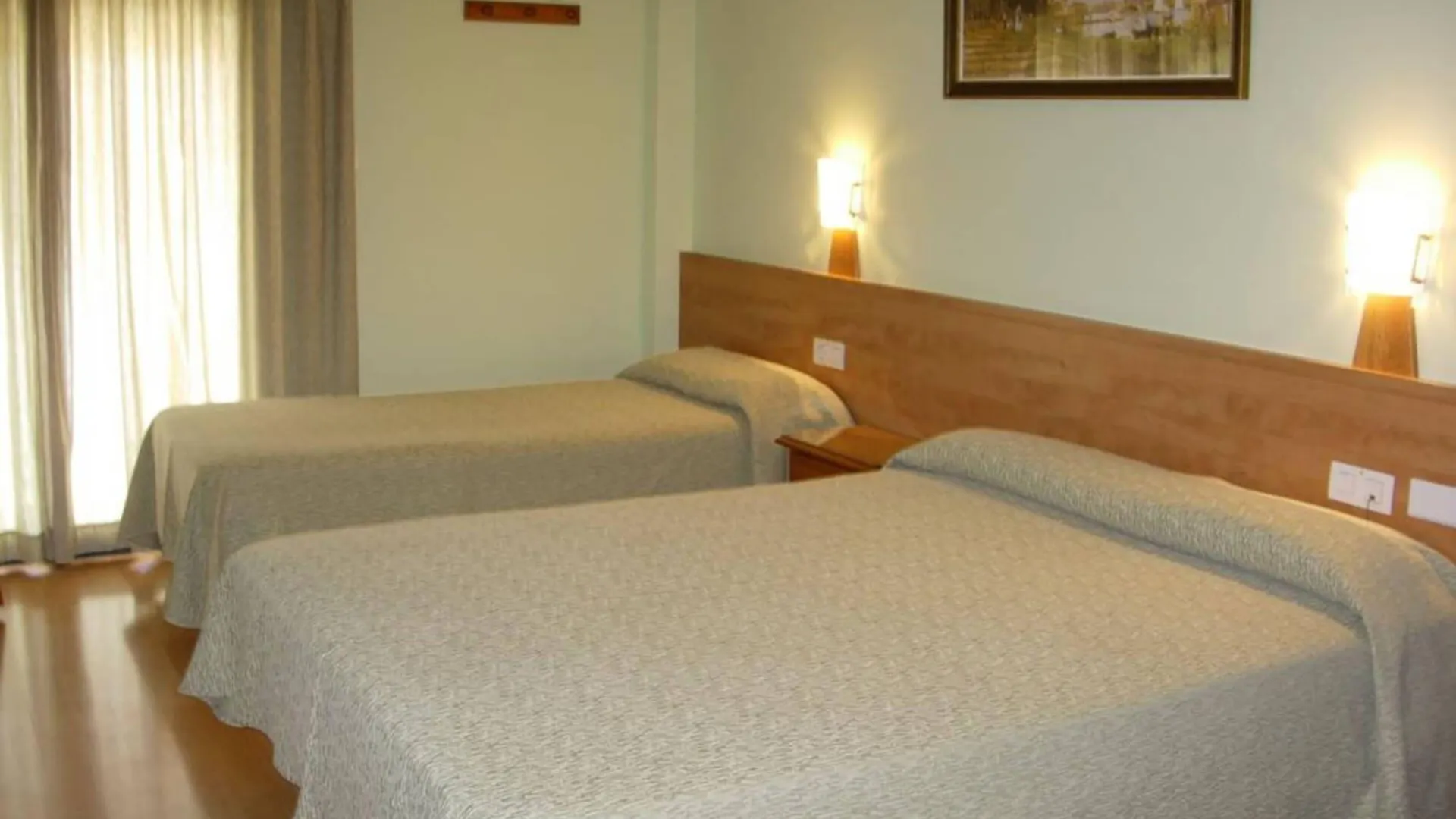 Hotel Flora Parc Castelldefels